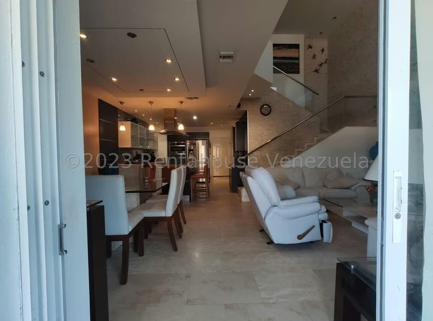 Townhouse (Duplex) en Venta en Pampatar, Nueva Esparta - 17