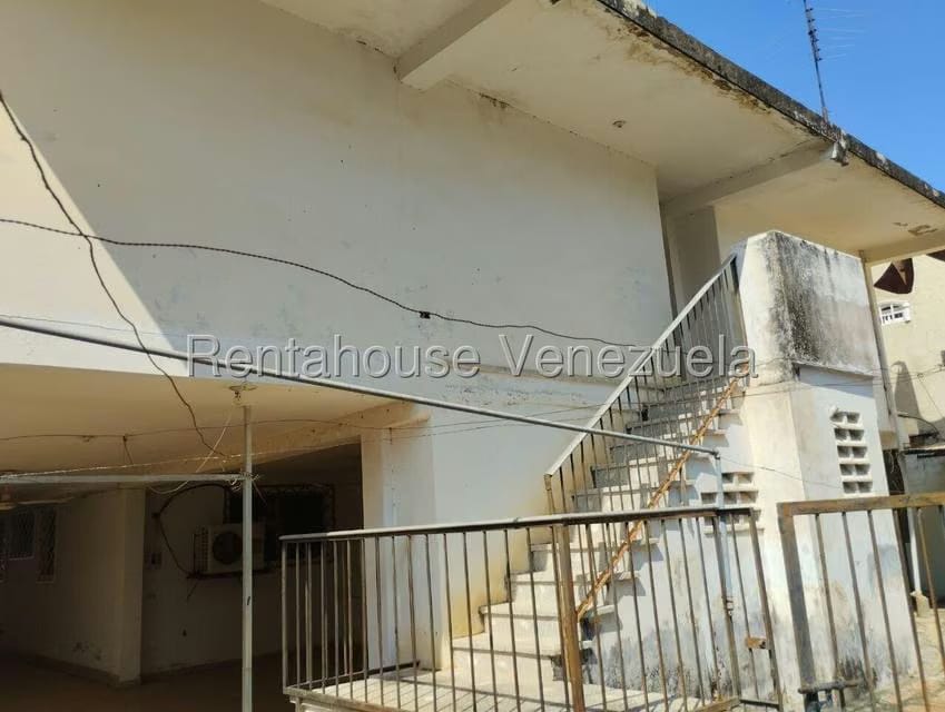 Casa (1 Nivel) en Venta en Las 50, Zulia - 16
