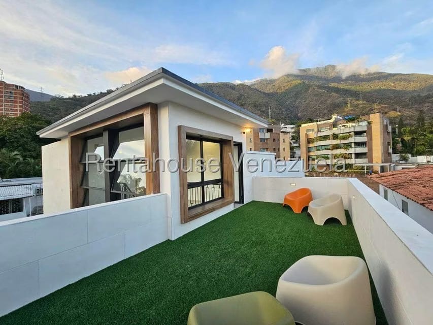 Casa (1 Nivel) en Venta en Altamira, Distrito Metropolitano - 2