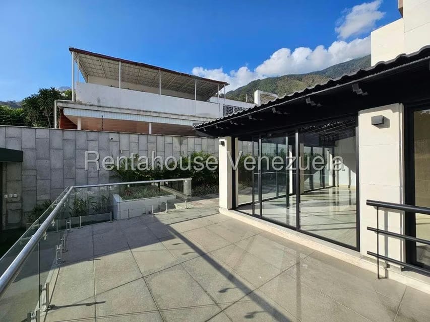 Casa (1 Nivel) en Venta en Altamira, Distrito Metropolitano - 55