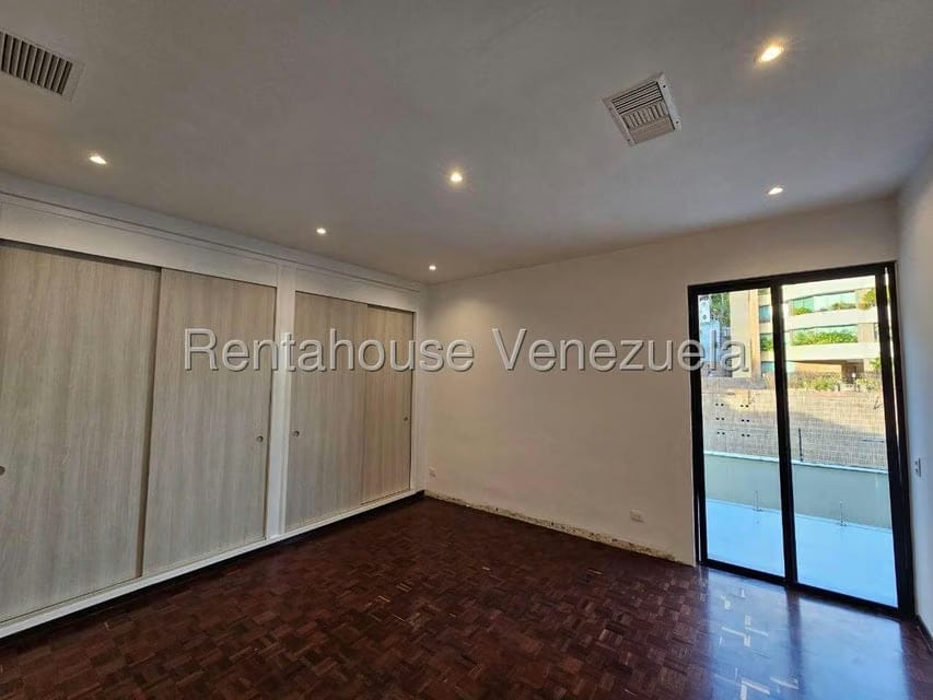 Casa (1 Nivel) en Venta en Altamira, Distrito Metropolitano - 8
