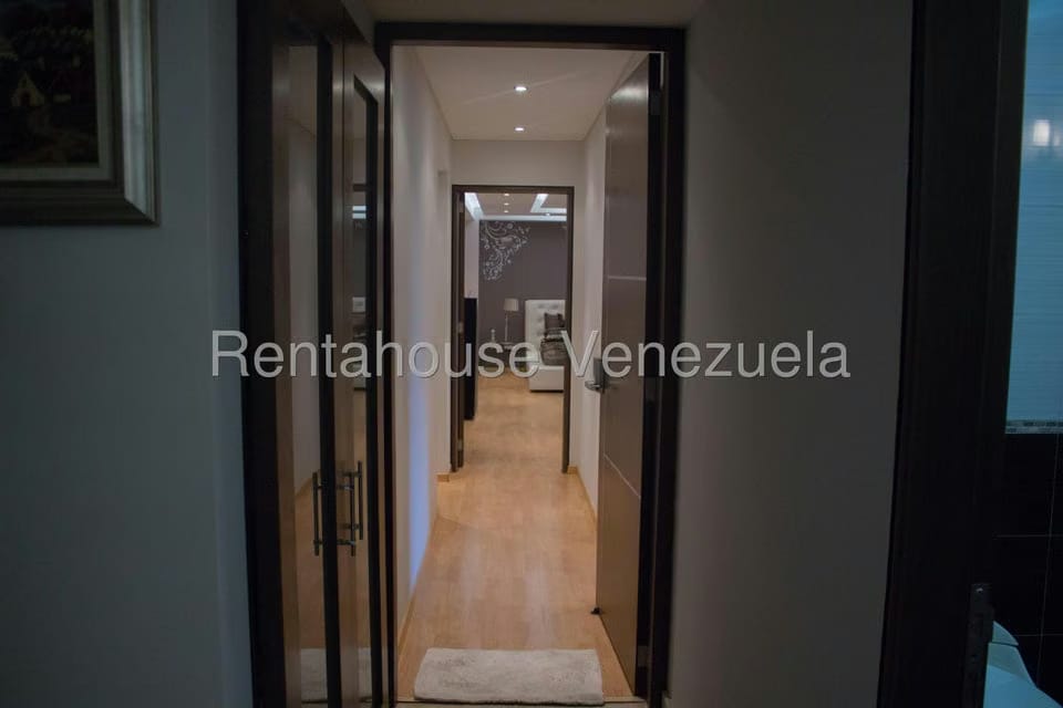 Apartamento (Penthouse) en Venta en Lomas del Sol, Distrito Metropolitano - 28