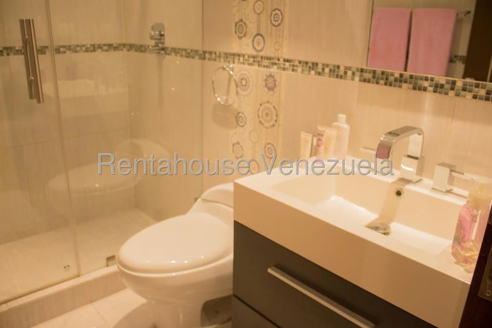 Apartamento (Penthouse) en Venta en Lomas del Sol, Distrito Metropolitano - 35