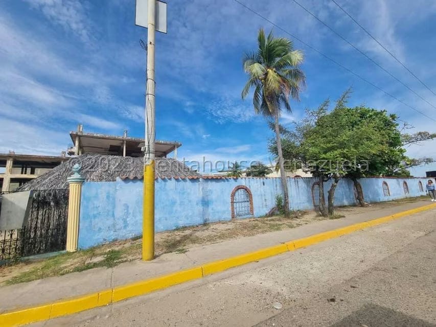 Terreno (Comercial) en Venta en Playa Norte, Falcon - 3