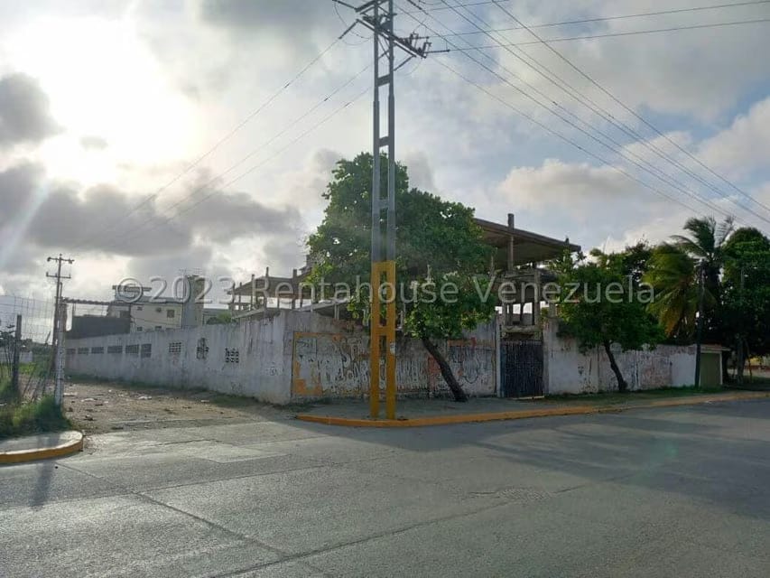Terreno (Comercial) en Venta en Playa Norte, Falcon - 8