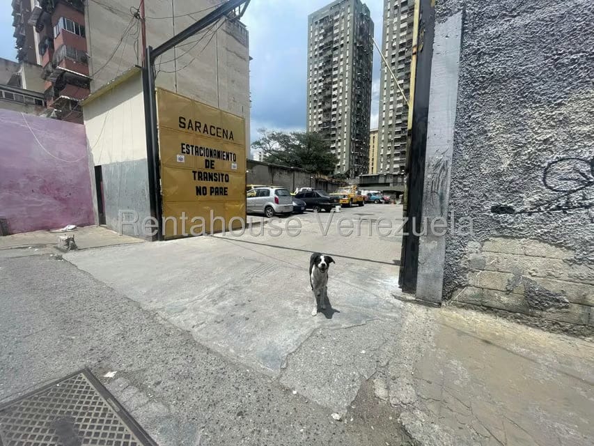 Terreno (Comercial) en Venta en Quinta Crespo, Distrito Metropolitano - 7