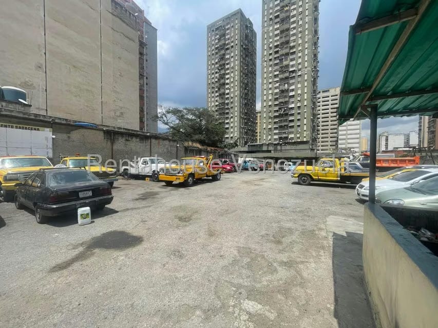 Terreno (Comercial) en Venta en Quinta Crespo, Distrito Metropolitano - 10