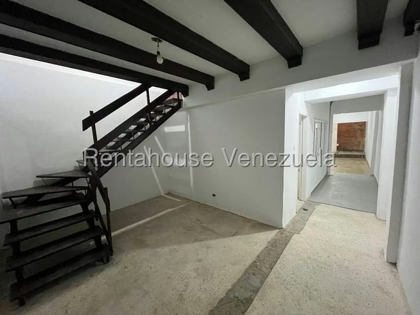 Comercial (Local Comercial) en Venta en Quinta Crespo, Distrito Metropolitano - 10