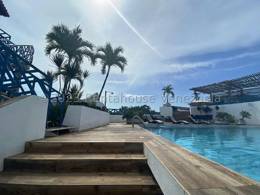 Negocios y Empresas (Hotel) en Venta en Ciudad Balneario Higuerote, Miranda - 15