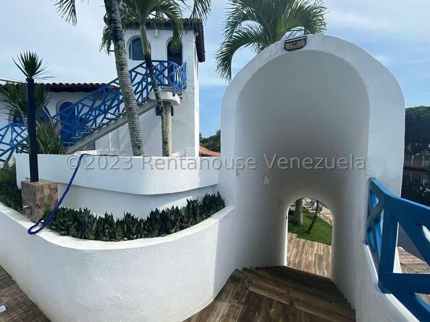 Negocios y Empresas (Hotel) en Venta en Ciudad Balneario Higuerote, Miranda - 17