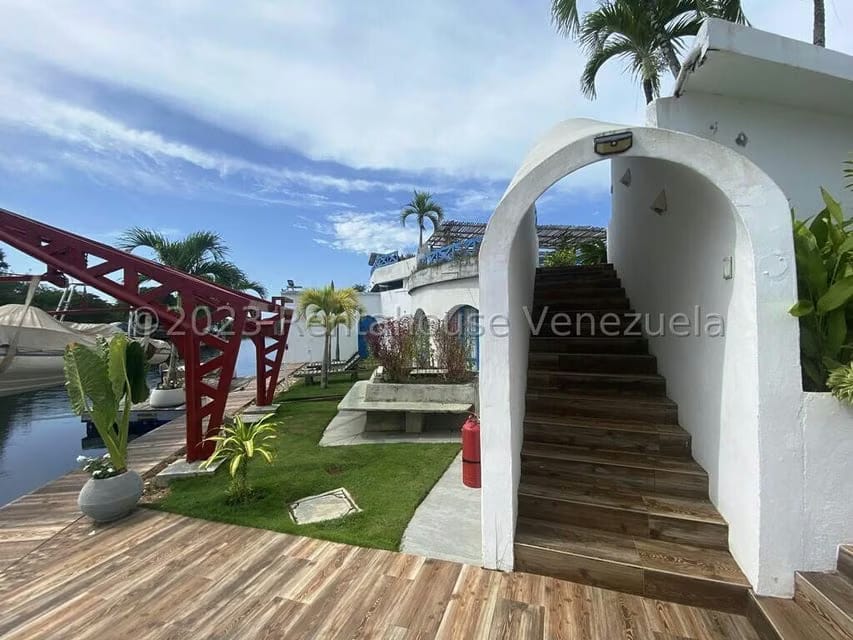 Negocios y Empresas (Hotel) en Venta en Ciudad Balneario Higuerote, Miranda - 3