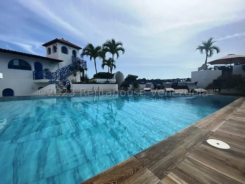 Negocios y Empresas (Hotel) en Venta en Ciudad Balneario Higuerote, Miranda - 21