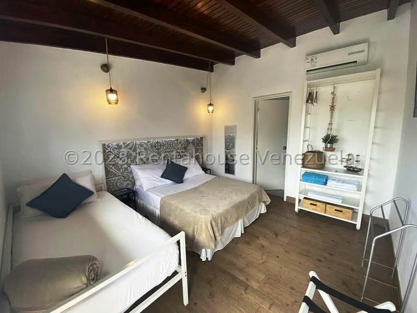 Negocios y Empresas (Hotel) en Venta en Ciudad Balneario Higuerote, Miranda - 27