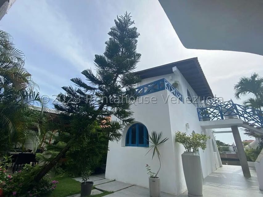 Negocios y Empresas (Hotel) en Venta en Ciudad Balneario Higuerote, Miranda - 6