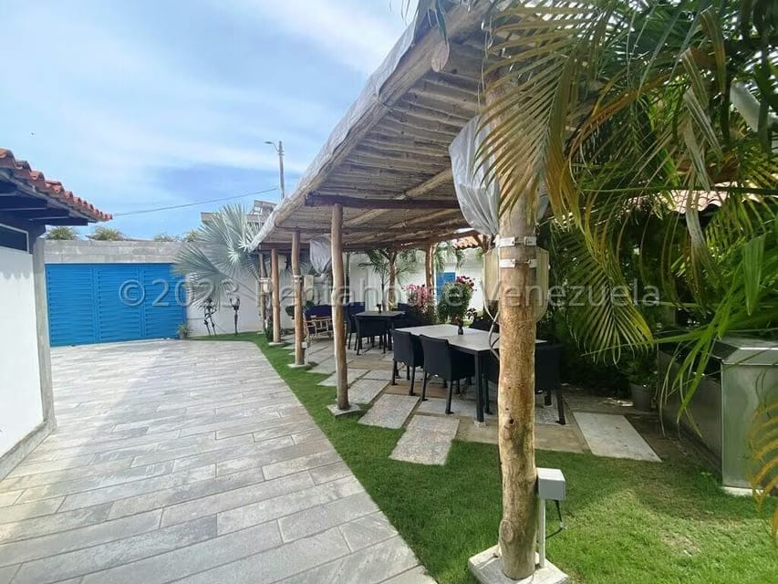 Negocios y Empresas (Hotel) en Venta en Ciudad Balneario Higuerote, Miranda - 9