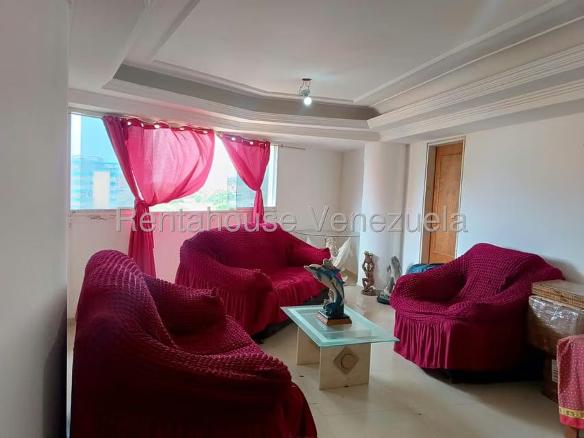 Apartamento (1 Nivel) en Venta en Playa Grande, Vargas - 19