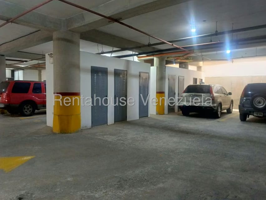 Apartamento (1 Nivel) en Venta en Playa Grande, Vargas - 39