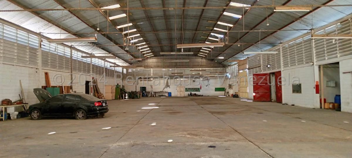 Comercial (Galpon - Deposito) en Venta en Parque Industrial San Rafael, Miranda - 4