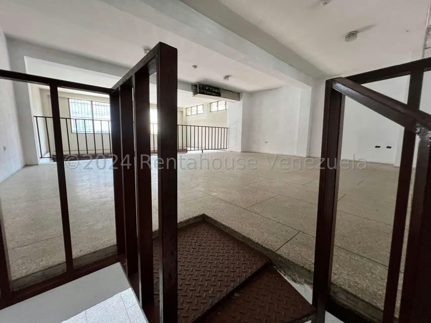 Comercial (Local Comercial) en Venta en Centro, Aragua - 13