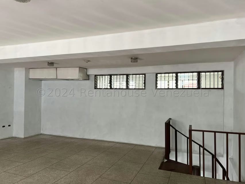 Comercial (Local Comercial) en Venta en Centro, Aragua - 14