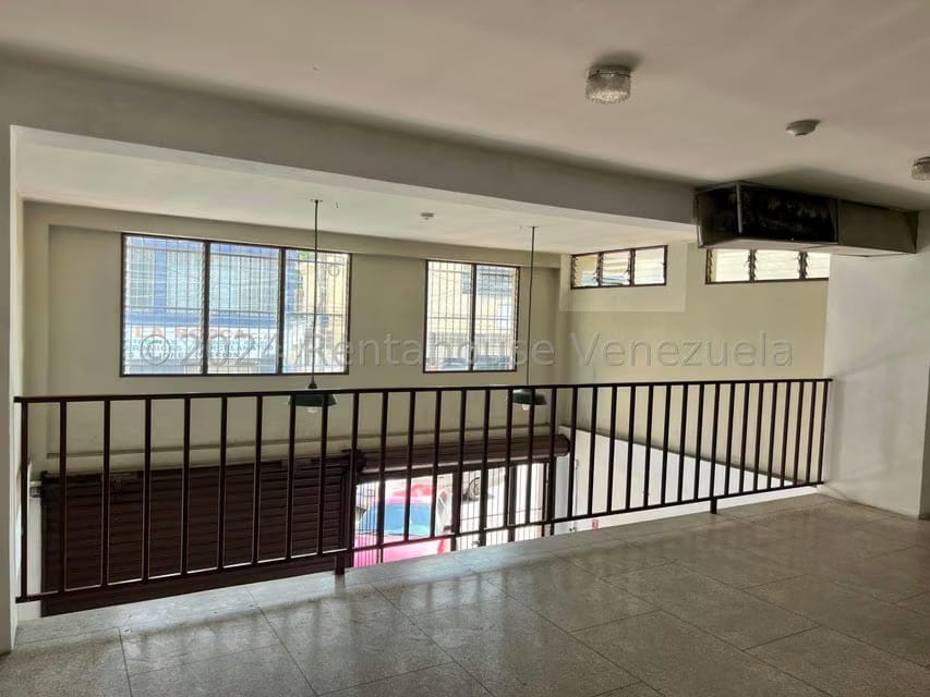 Comercial (Local Comercial) en Venta en Centro, Aragua - 18