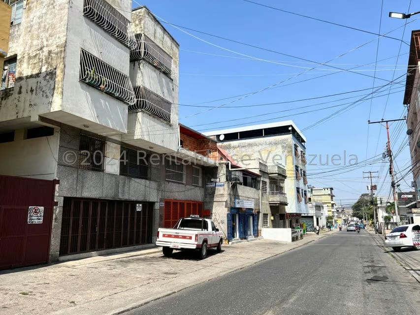 Comercial (Local Comercial) en Venta en Centro, Aragua - 21