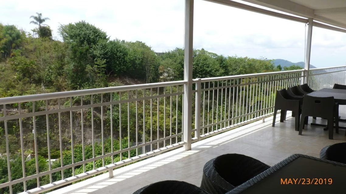 Casa (Multipes Niveles) en Venta en Lomas del Halcon, Distrito Metropolitano - 3