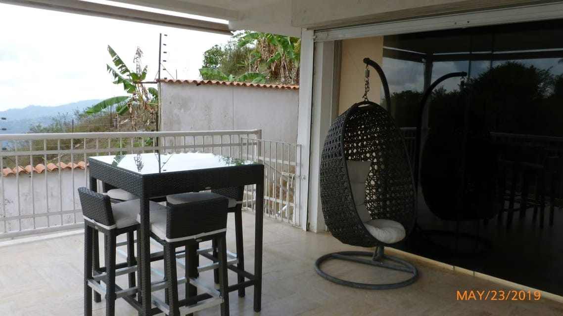Casa (Multipes Niveles) en Venta en Lomas del Halcon, Distrito Metropolitano - 22