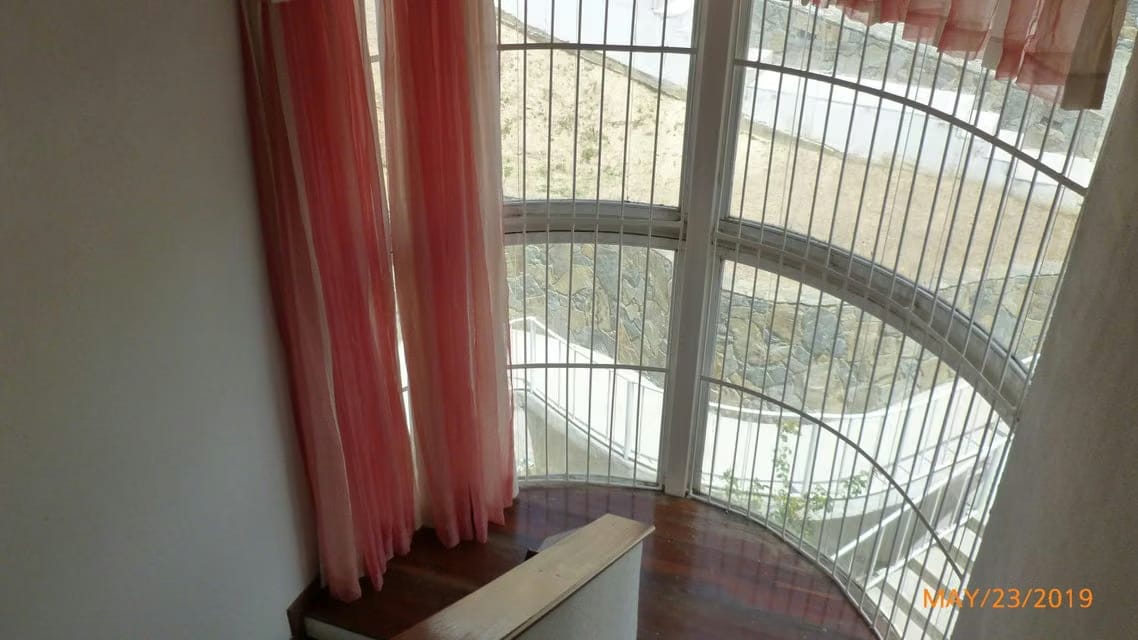 Casa (Multipes Niveles) en Venta en Lomas del Halcon, Distrito Metropolitano - 5