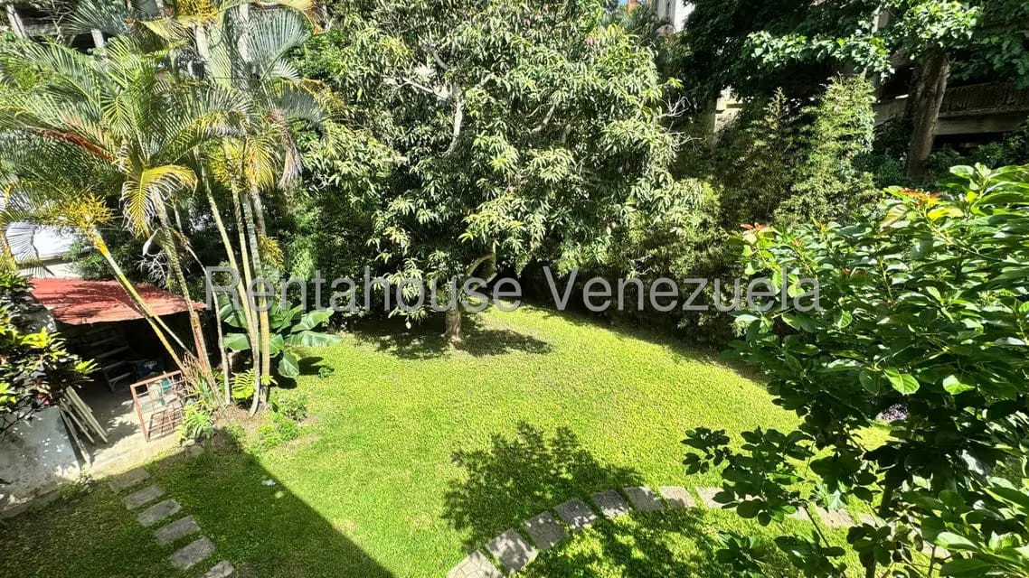 Casa (1 Nivel) en Venta en Los Geranios, Distrito Metropolitano - 56