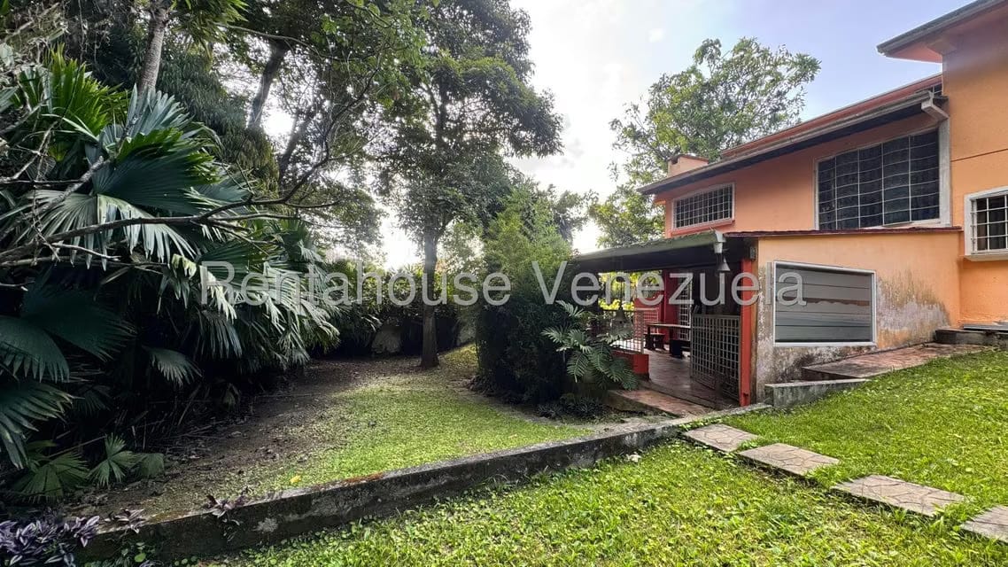 Casa (1 Nivel) en Venta en Los Geranios, Distrito Metropolitano - 8