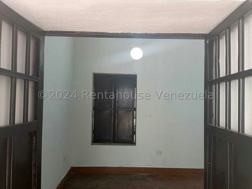 Comercial (Local Comercial) en Venta en Centro, Lara - 13