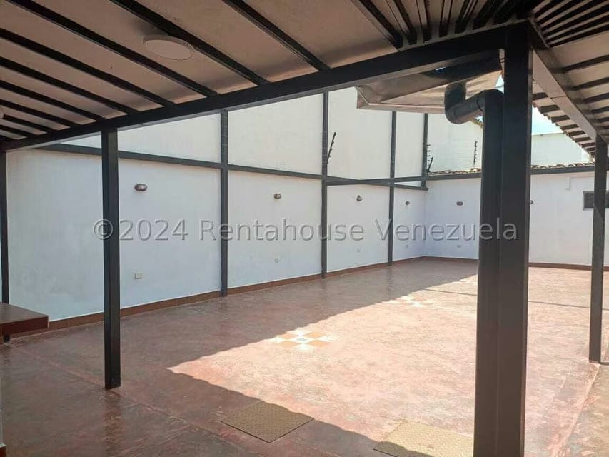 Comercial (Local Comercial) en Venta en Centro, Lara - 5