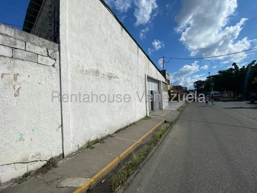 Comercial (Galpon - Deposito) en Venta en Centro, Portuguesa