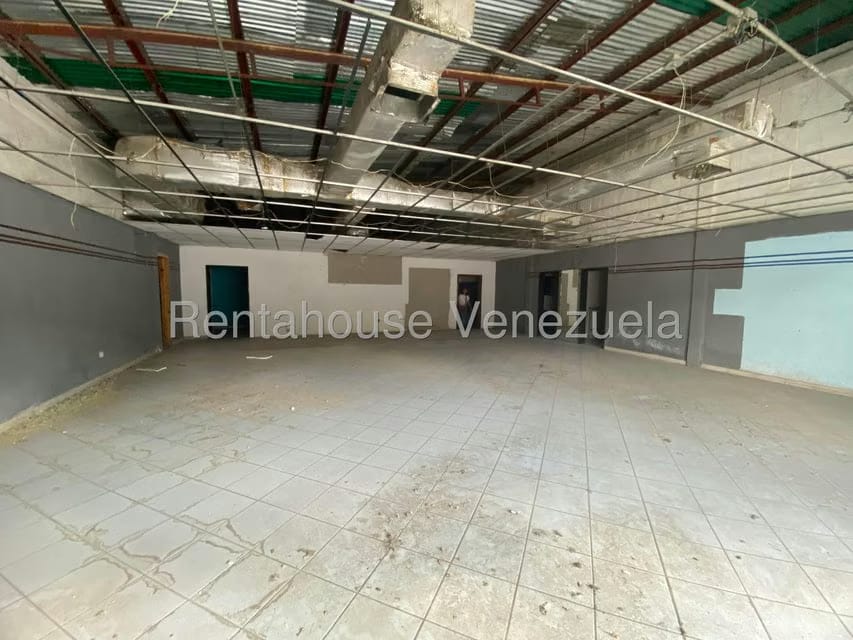 Comercial (Galpon - Deposito) en Venta en Centro, Portuguesa - 11