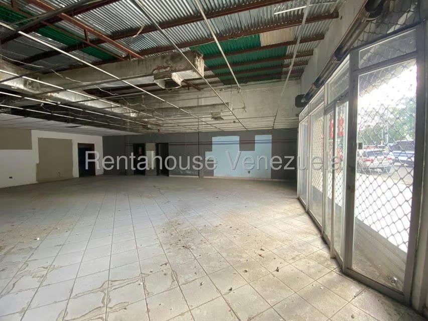 Comercial (Galpon - Deposito) en Venta en Centro, Portuguesa - 12