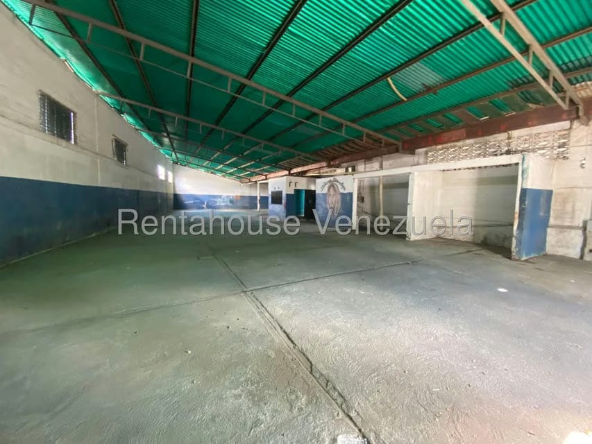 Comercial (Galpon - Deposito) en Venta en Centro, Portuguesa - 3