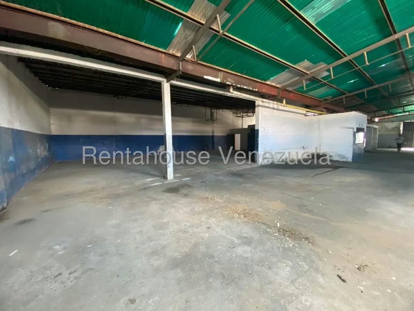 Comercial (Galpon - Deposito) en Venta en Centro, Portuguesa - 4