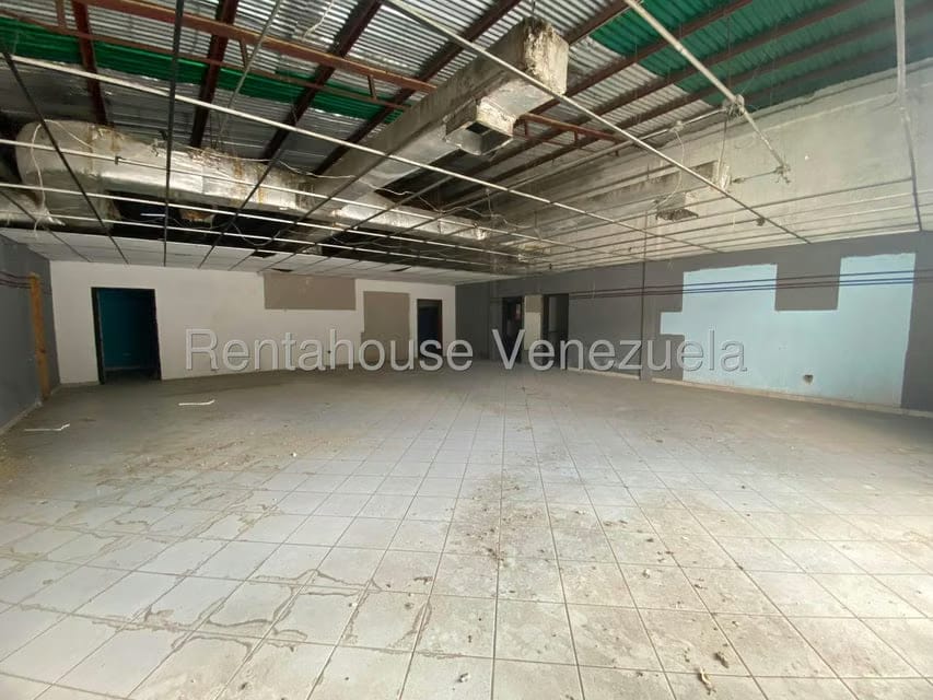 Comercial (Galpon - Deposito) en Venta en Centro, Portuguesa - 10