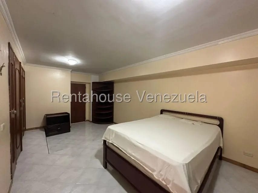 Apartamento (1 Nivel) en Alquiler en Fundalara, Lara - 15