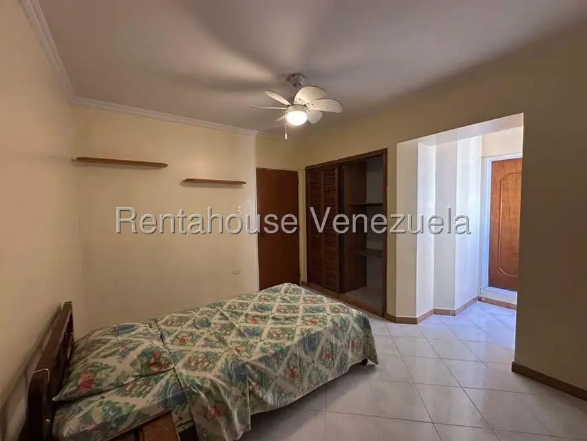Apartamento (1 Nivel) en Alquiler en Fundalara, Lara - 21