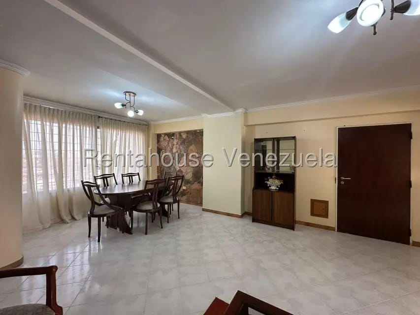 Apartamento (1 Nivel) en Alquiler en Fundalara, Lara - 5