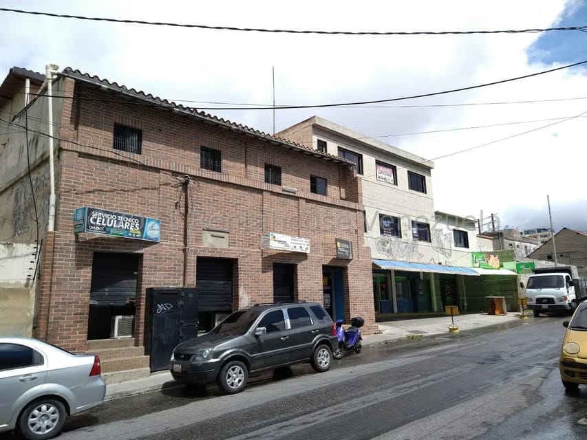 Comercial (Local Comercial) en Alquiler en Centro, Lara - 2