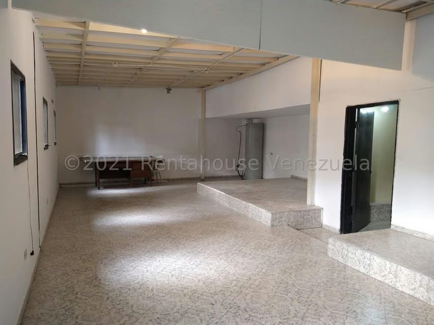 Comercial (Local Comercial) en Alquiler en Centro, Lara - 3