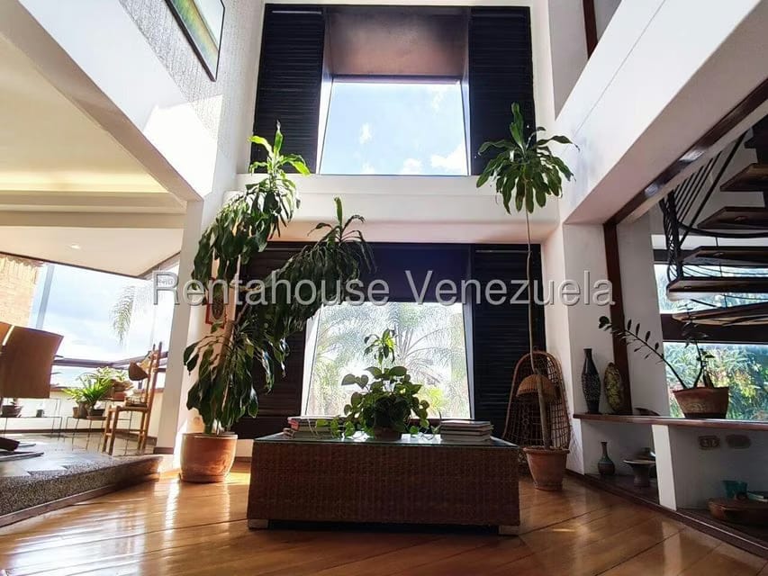 Apartamento (Multiples Niveles) en Venta en La Castellana, Distrito Metropolitano - 3