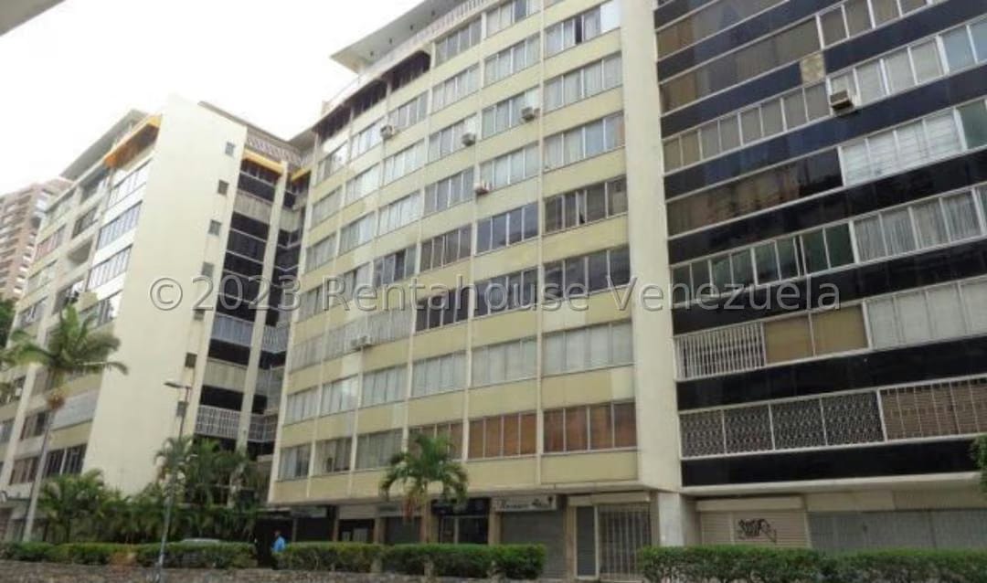 APARTAMENTO EN VENTA – ELENA MARIN NOBREGA