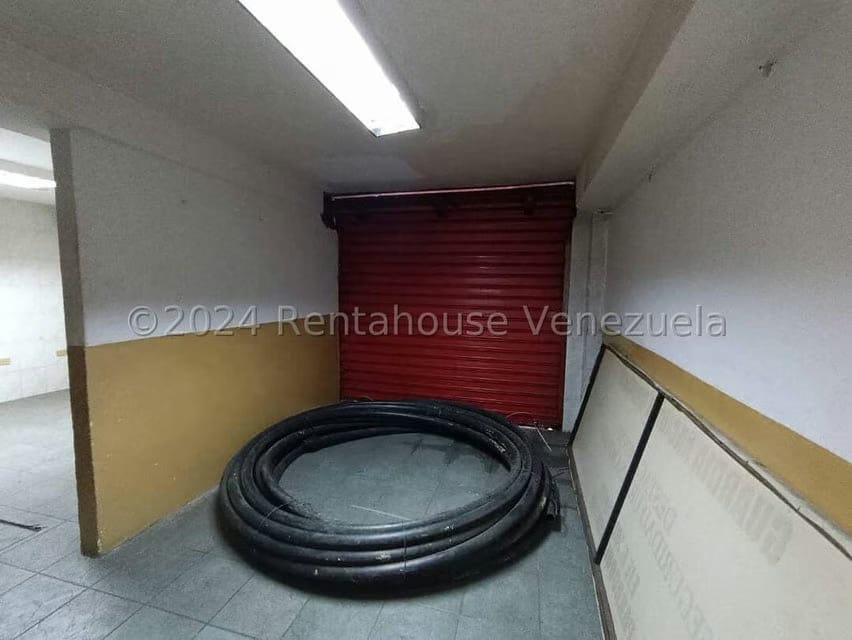 Comercial (Local Comercial) en Venta en Guatire, Miranda - 16
