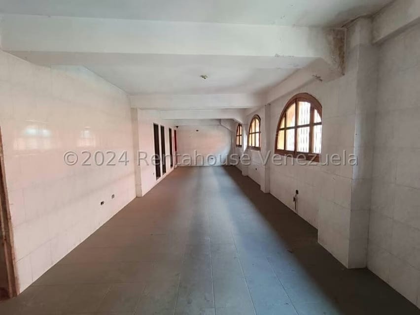 Comercial (Local Comercial) en Venta en Guatire, Miranda - 3