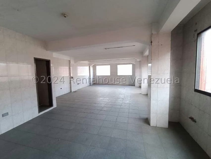 Comercial (Local Comercial) en Venta en Guatire, Miranda - 6