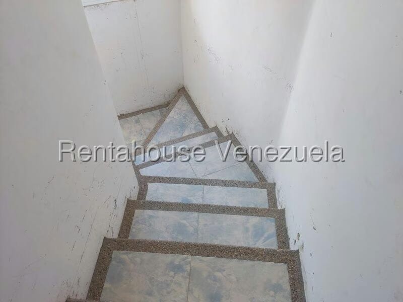 Apartamento (Duplex) en Venta en Flamingo, Falcon - 18